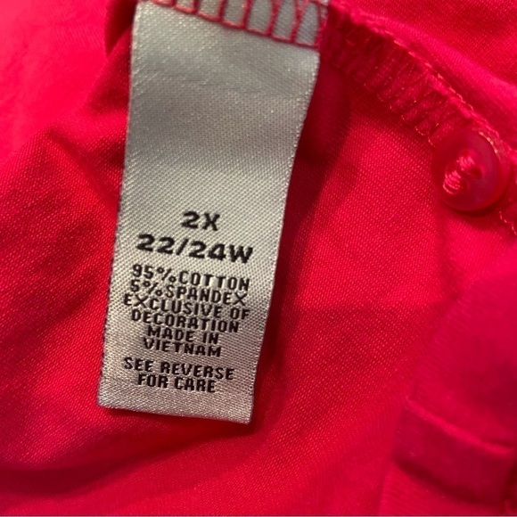 Catherines 2X Short Sleeve henley Shirt Pink with lace overlay on chest - Picture 7 of 10